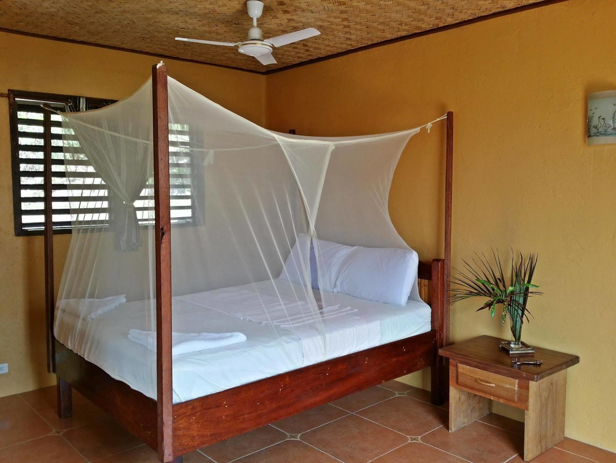 Casa Rosa Taytay Hotell Palawan Eksteriør bilde